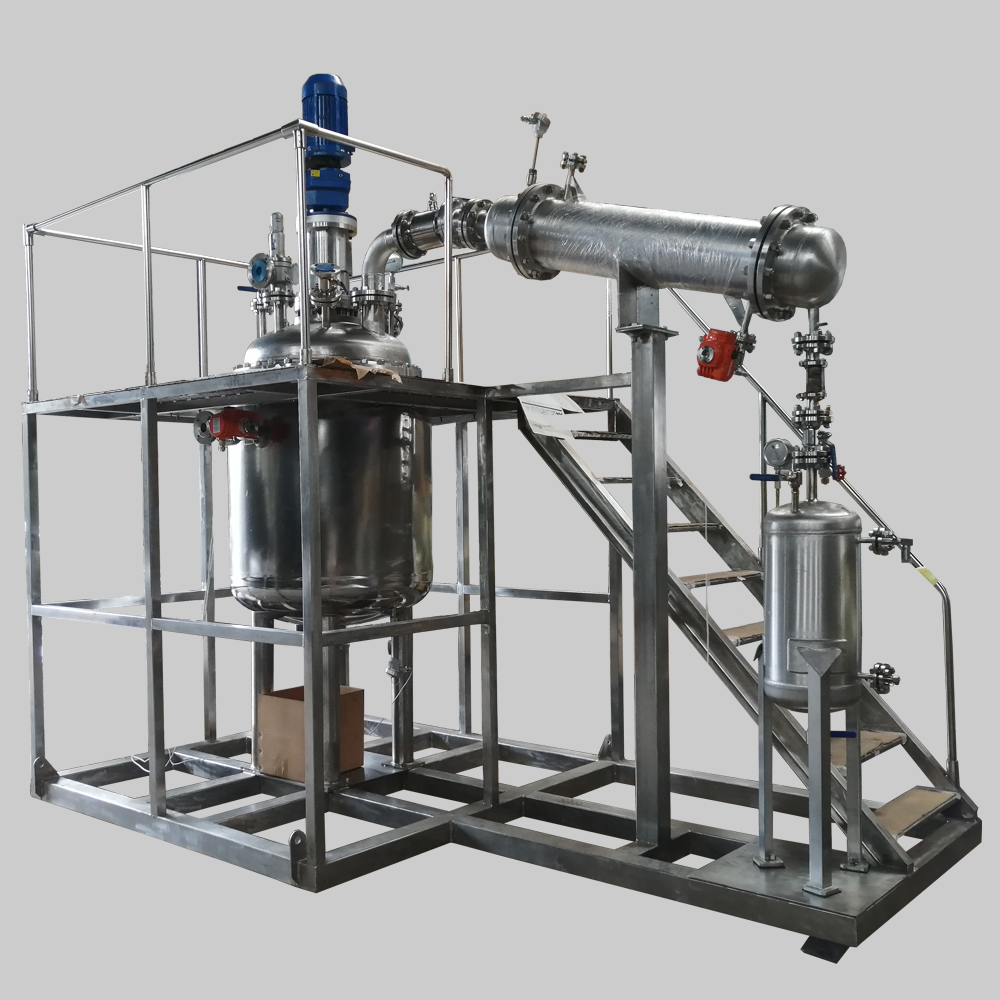 老村長(zhǎng).jpg 老村長(zhǎng).jpg